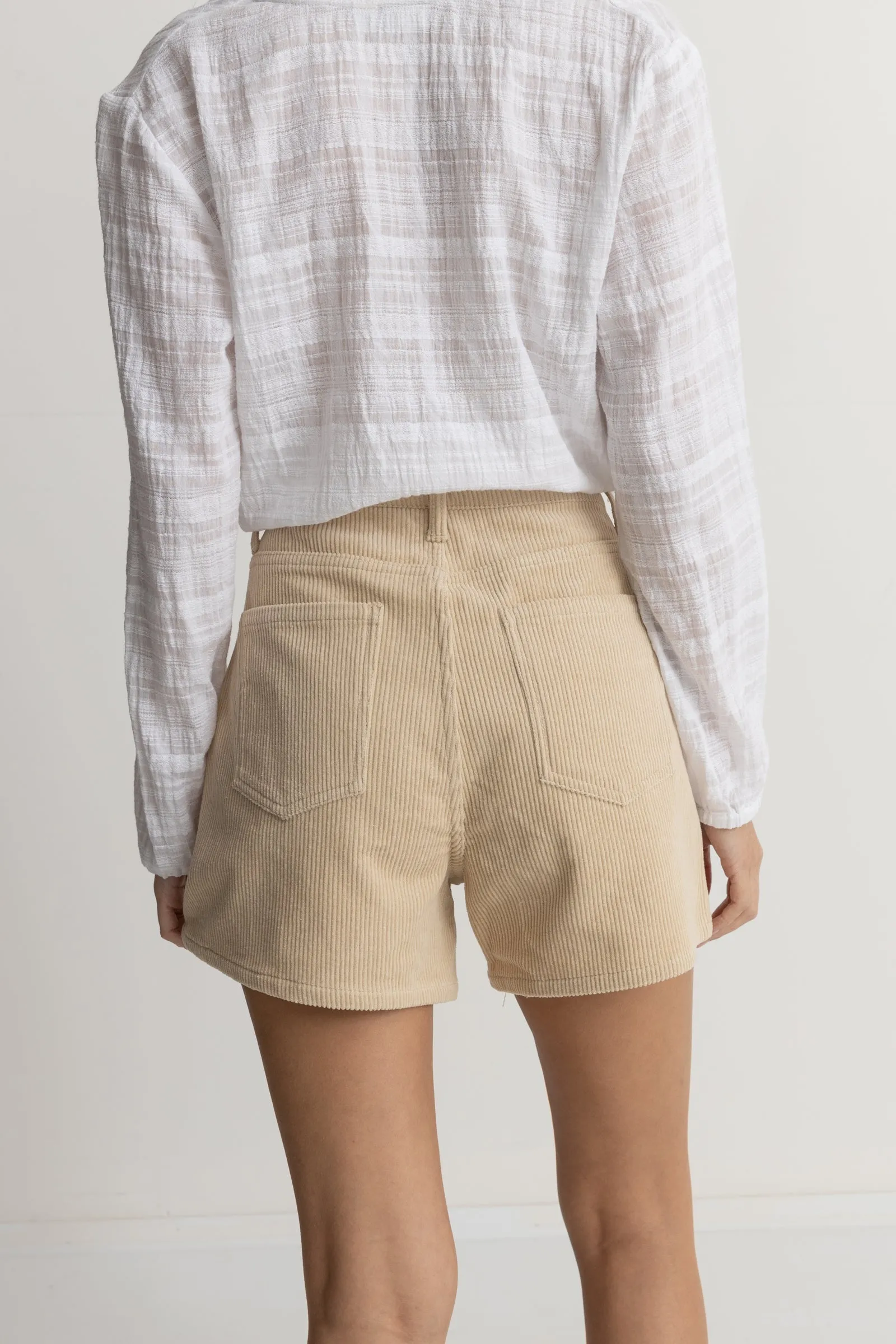 Corduroy  Staple Short Cream