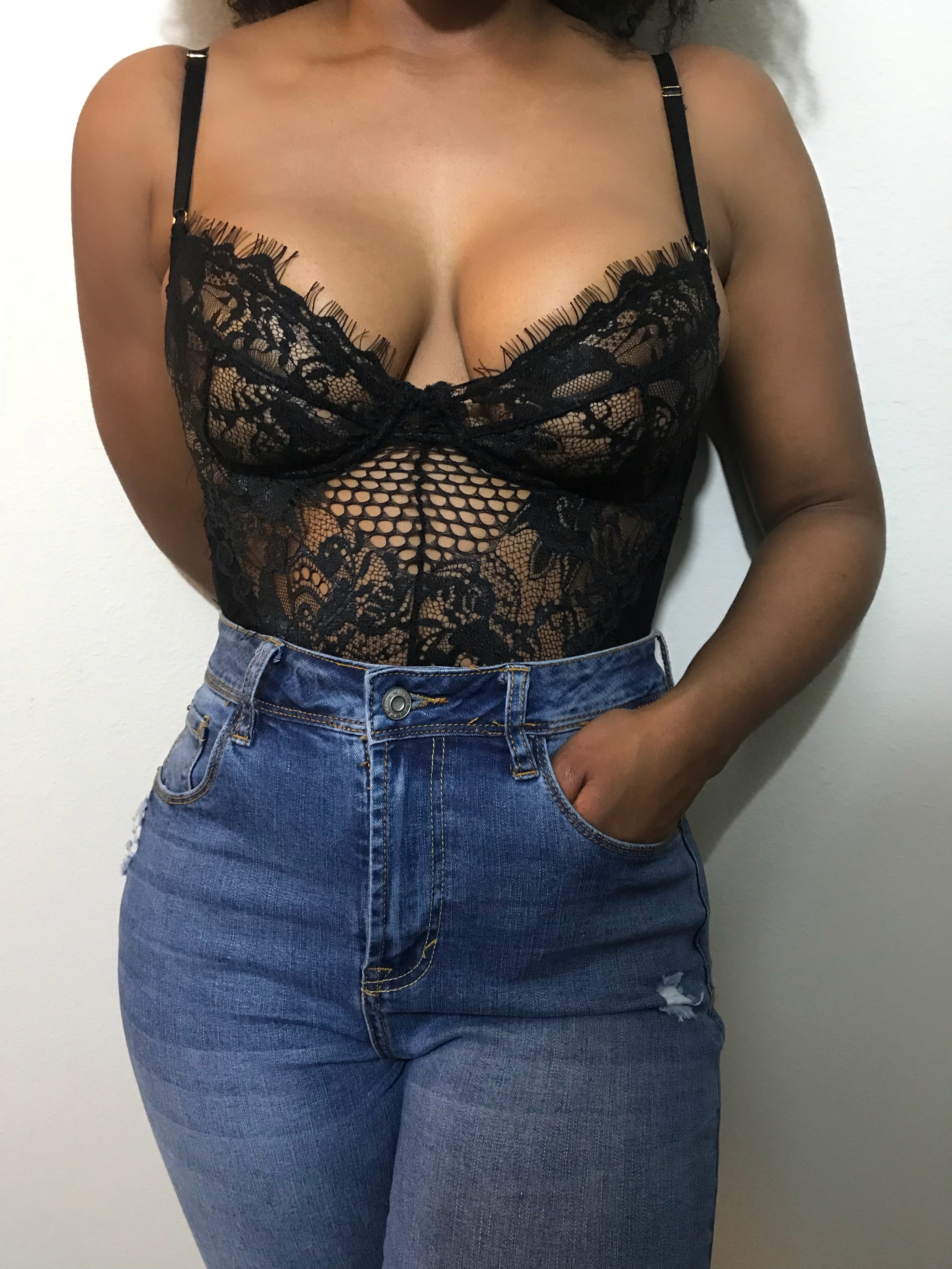 Giselle Lace Bodysuit (Black)