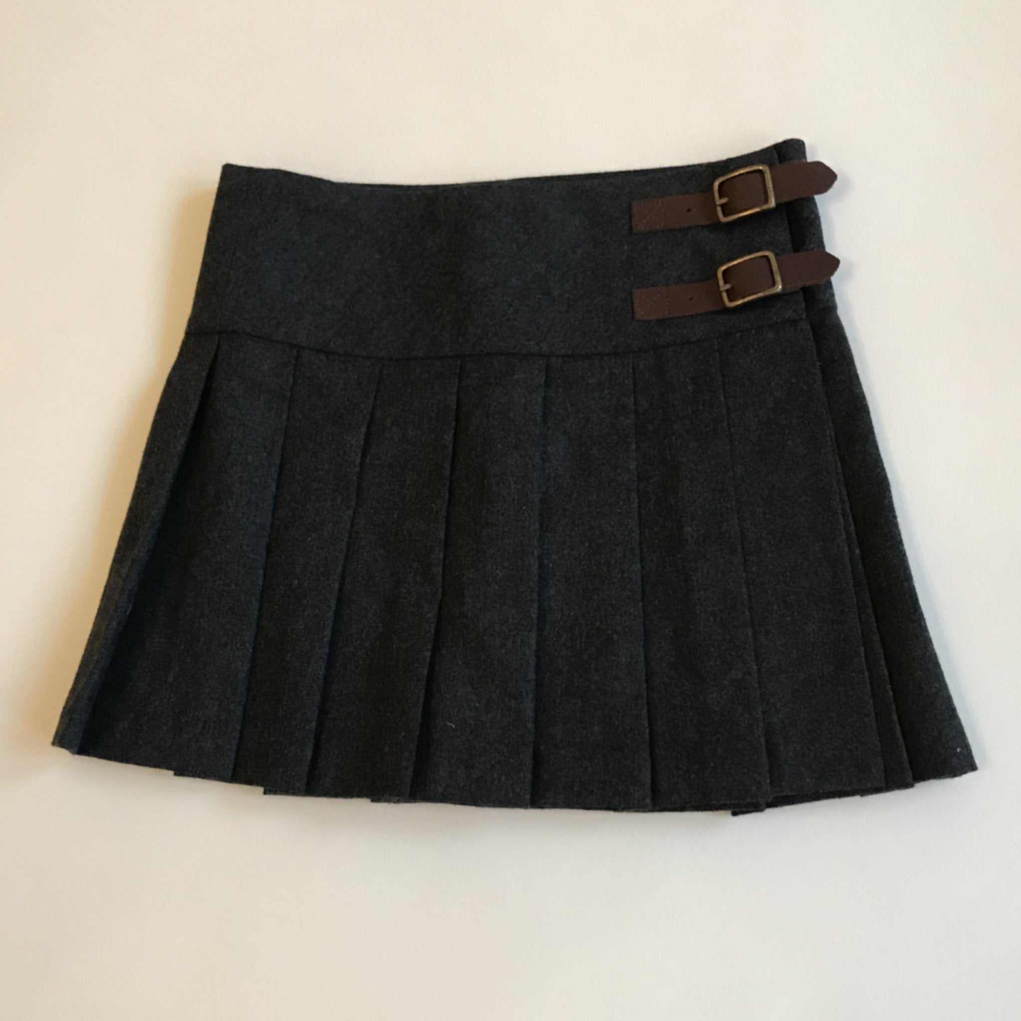 Ralph Lauren Grey Wool Pleated Kilt: 5 Years