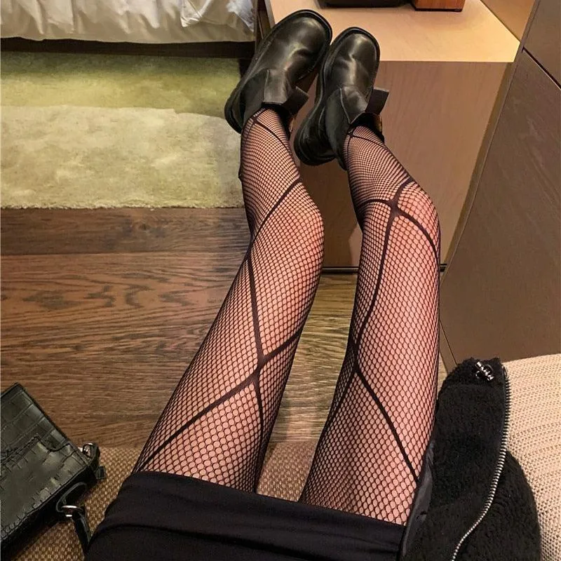 Sexy and Versatile Fishnet Pantyhose for Parties and Cosplay