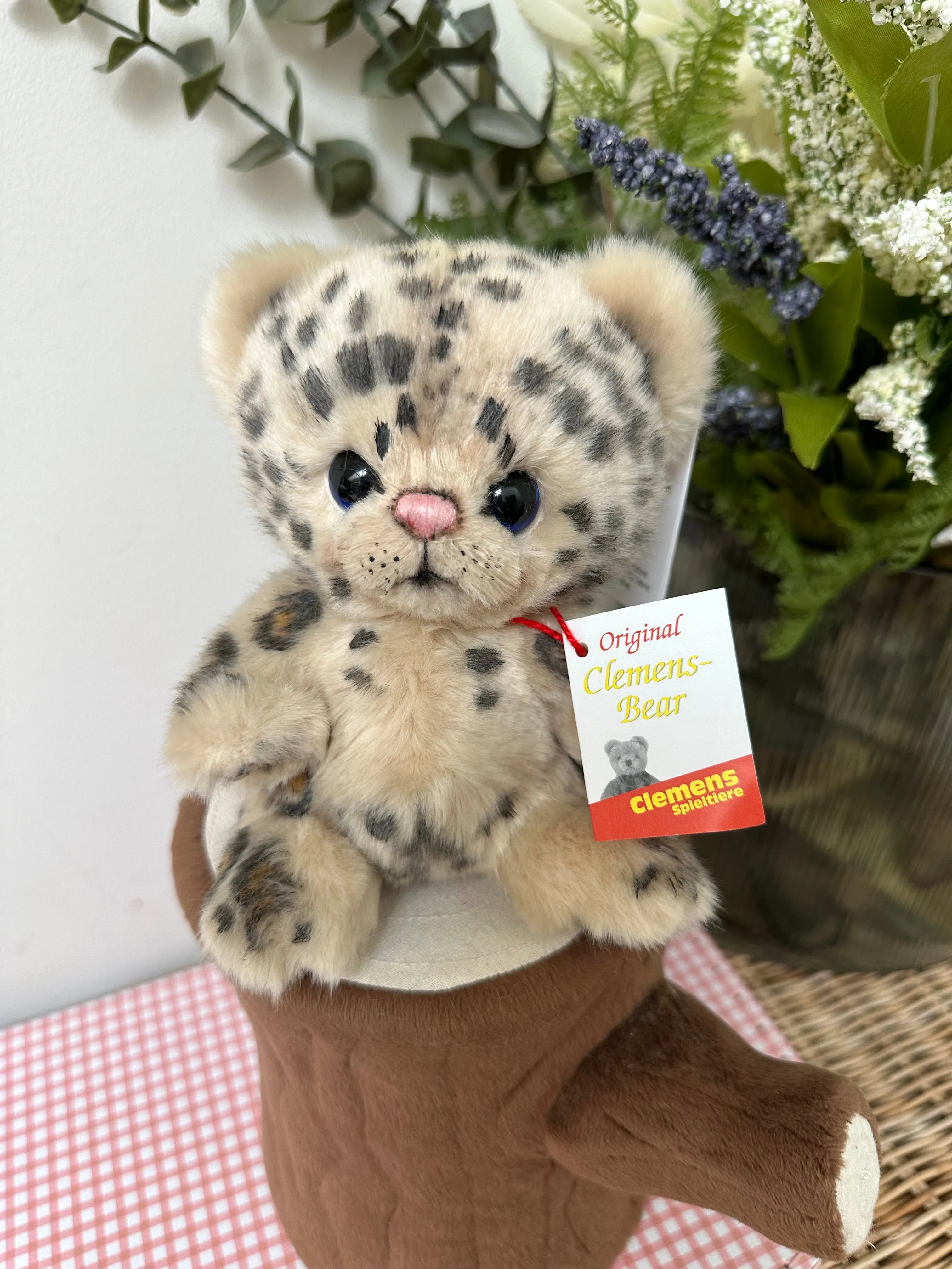 Snow Leopard Limited Edition Soft Plush Artist Collectable No 53