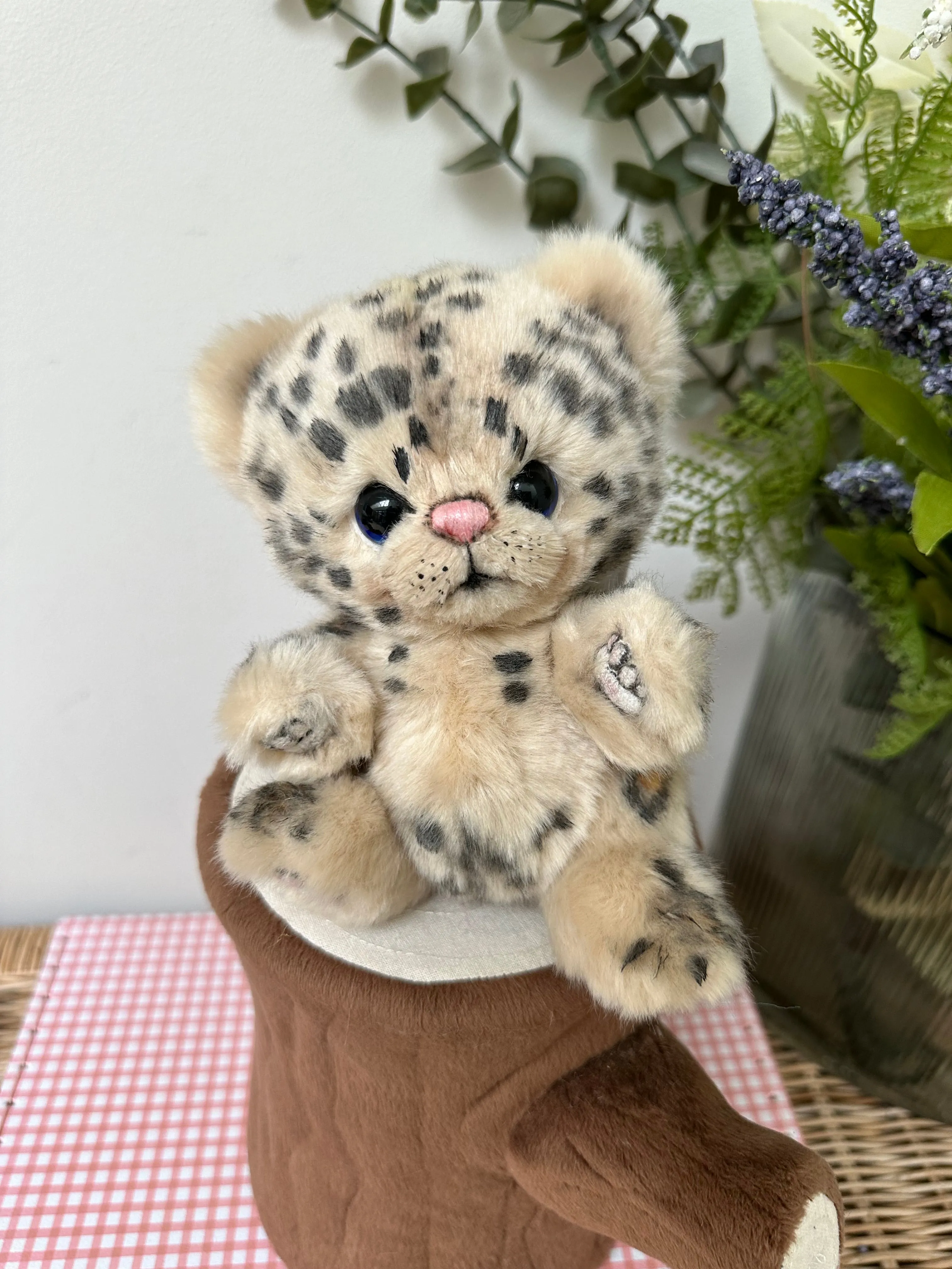 Snow Leopard Limited Edition Soft Plush Artist Collectable No 53