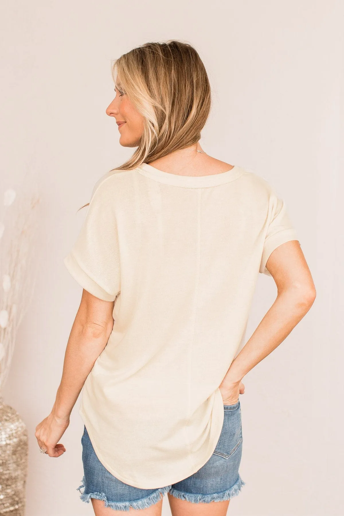 Things Look Peaceful Pocket Top- Cream